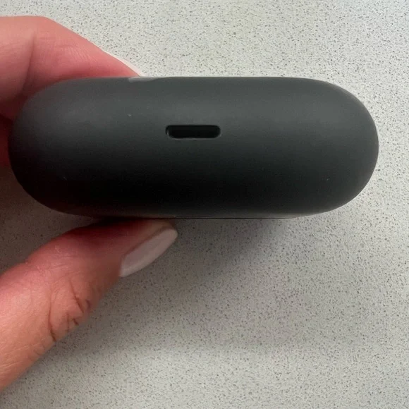 AirPods Pro 1st gen - Like NEW black case